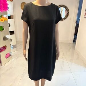 💥 Le Lis Classic Black Mini Dress